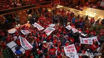 Nearly 100 arrested at Trump Tower protest demanding Columbia University activist's release