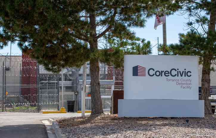 New Mexico lawmakers wants to close migrant detention centers