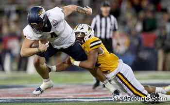 Wyoming's Sabastian Harsh Hitting Open Market in Final Season