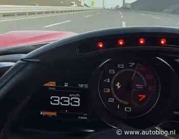 Video: Ferrari daagt motorrijder uit voor een straatrace