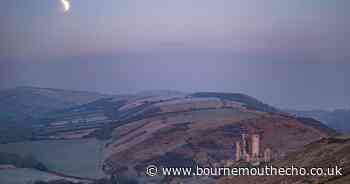 PICTURES: Stargazers catch a glimpse of partial lunar eclipse in Dorset