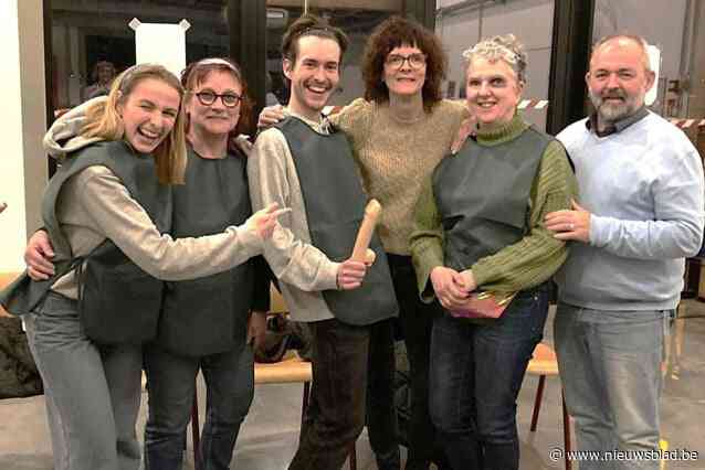 Koffiekletsen met toneelkring Streven