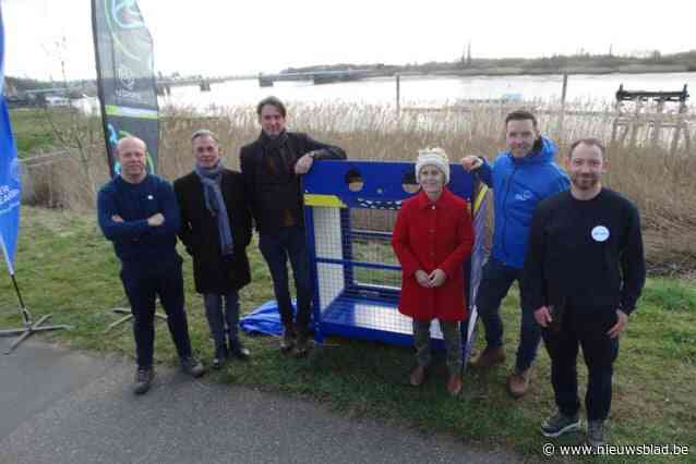 Europees pilootproject stelt vervuiling aan oevers van de Schelde vast: “Tot 11.000 plasticdeeltjes per vierkante meter ”