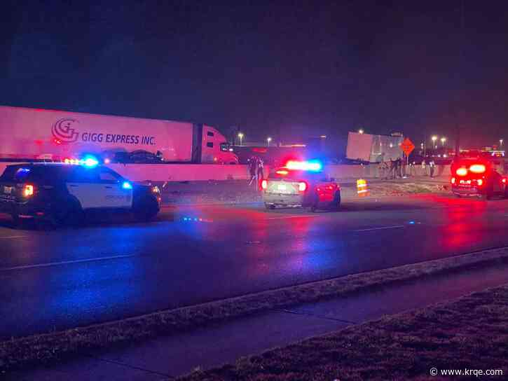 At least 5 dead, 11 hurt in 17-vehicle crash on I-35 in north Austin
