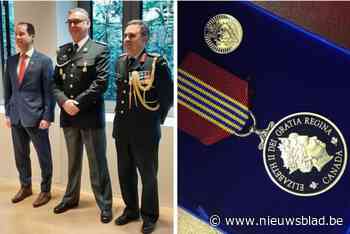 Zesde militaire ereteken voor Frank (57): “Elk oorlogsslachtoffer is er één teveel, zij mogen nooit vergeten worden”