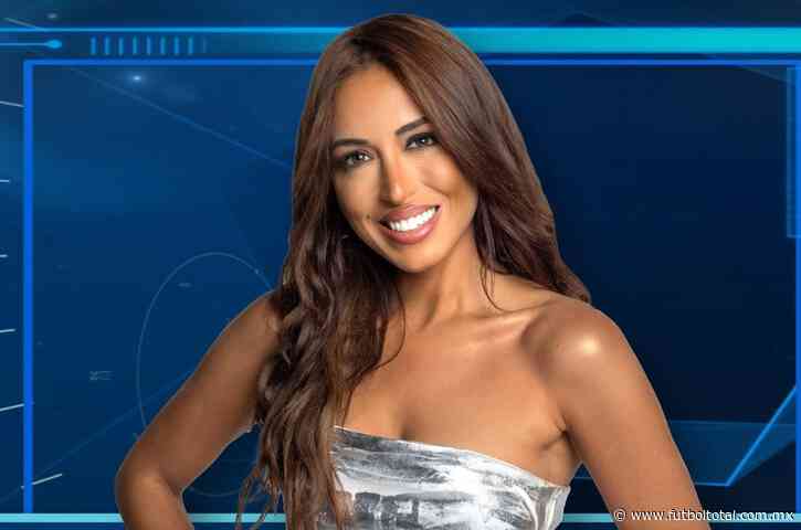 Quién es Claudia García, la famosa y polémica conductora de TUBI