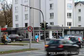 Ampel in Herford in Schieflage