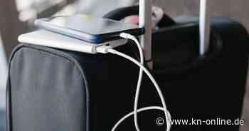Powerbanks und E‑Zigaretten beim Fliegen: Diese Regeln haben Airlines
