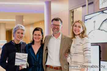 ‘Sporen’ is nieuwste boek van Kortrijkse auteur Stephanie Calant