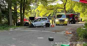Man (19) rijdt 142 kilometer per uur waar 60 mag, bijrijder overleeft klap niet