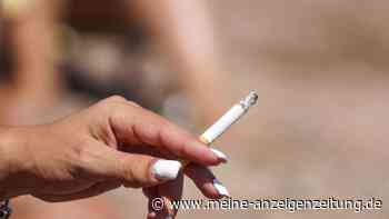 Gegen Zigaretten am Strand: Beliebter Urlaubsort in Italien plant striktes Verbot