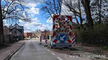 Wegdek Lintsesteenweg wordt eindelijk hersteld: werken en omleiding van maandag 7 april tot 5 mei