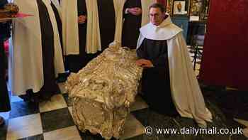 500-year-old Catholic Saint's perfectly preserved corpse to be displayed in 'modern miracle' ritual