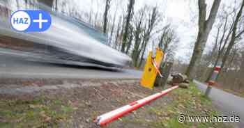 Vandalismus? Schranke Waldchaussee ist schon wieder zerstört