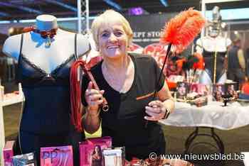 Geen slipje aan, betekent gratis inkom: Nicole (64) organiseert de grootste eroticabeurs van het land