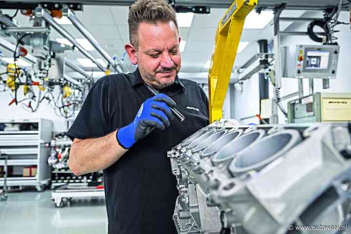 Michael is de laatste V12-bouwer van AMG