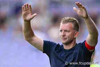 Vlak na intrede Van Persie spreekt Kuijt zich uit over trainerschap bij Feyenoord