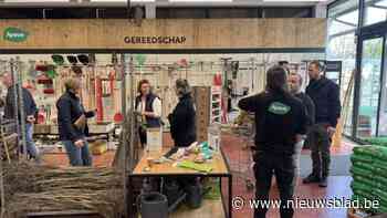 Herks woonzorgcentrum plant boomgaard met HBVL-notenboompjes: “We hopen er snel te kunnen picknicken”