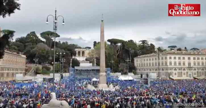 Manifestazione per l’Europa, le immagini di piazza del Popolo gremita. Gli organizzatori: “30mila persone”