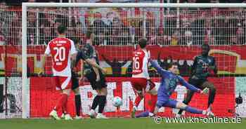 Bundesliga-Ergebnisse am Samstag: Urbig-Patzer kostet Bayern den Sieg in Berlin