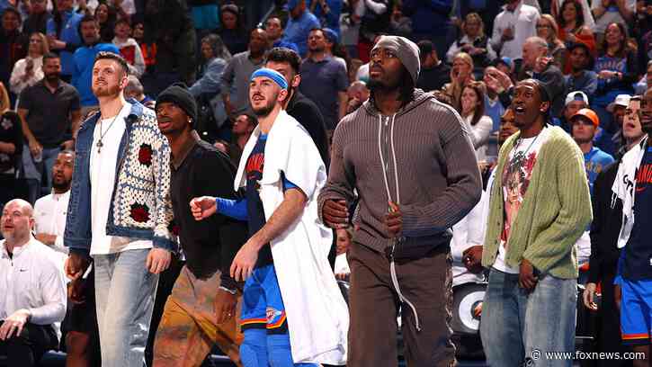 NBA investigating why Thunder sat all five starters for same game: report