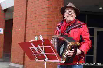 Georg Keller über seine Premiere als Straßenmusiker in Münster