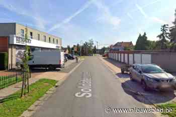 Dieven stelen aanhangwagen