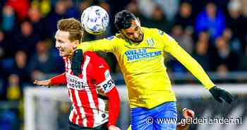 LIVE eredivisie | PSV lijkt duel in Waalwijk te beslissen: De Jong kopt raak na afgemeten voorzet Veerman
