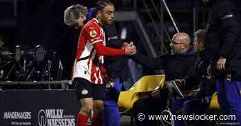 Peter Bosz pikt er één PSV’er uit en gaat ’lekker thuis’ naar Ajax - AZ kijken