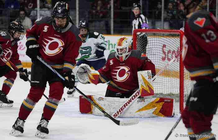 With Maschmeyer out, Philips gets her chance in the Ottawa Charge net