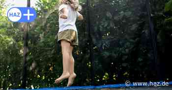 Trampolin, Grillen, heißer Kaffee: Wie Eltern schlimme Unfälle mit Kindern vermeiden