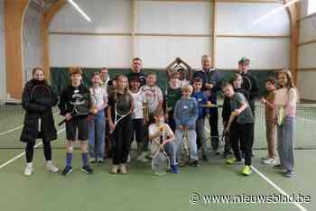 KA Beveren promoot richting tennis en padel: “Een leuke afwisseling van de hele dag achter een schoolbank zitten”