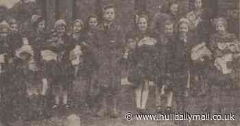 The heartwarming moment the people of Hull welcomed 500 Dutch refugees with open arms