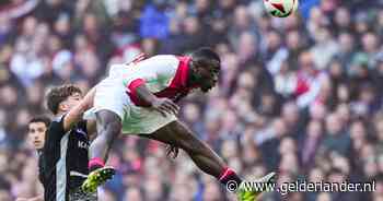 LIVE eredivisie | Godts test keeper in kraker tussen Ajax en AZ, mooie duels tussen Brobbey en Goes