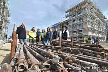 Bielefeld: „Nur der Duschvorhang fehlt noch“