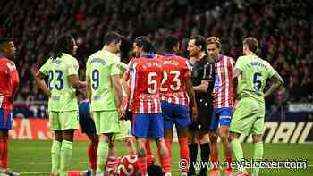 FC Barcelona slaat bij Atlético toe met vier treffers in slotfase