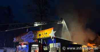 Feuer wütet im Freizeit-Land Geiselwind - enormer Sachschaden befürchtet