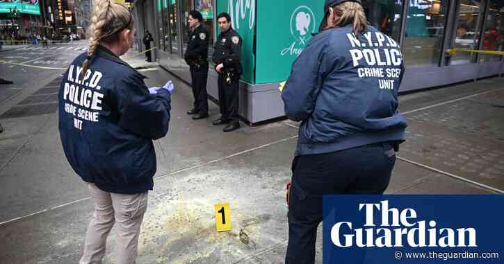 Man set on fire in New York’s Times Square