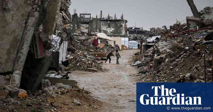 Israeli airstrikes ‘kill nine’ as Hamas restates Gaza ceasefire demands