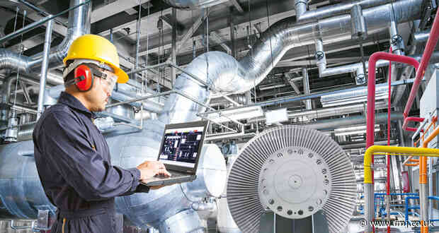 Deploying digital maintenance