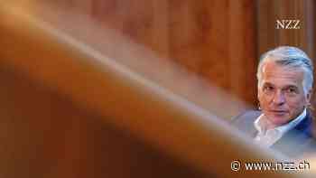 KOMMENTAR - Mit einer Bonus-Senkung für Sergio Ermotti will die UBS die Cheflohn-Frage deeskalieren. Ob das aufgeht, ist ungewiss