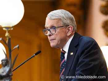 Governor urges student exposure to social studies at earlier ages