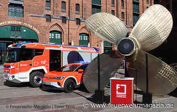 Feuerwehr Hamburg nimmt drei E-Fahrzeuge in Betrieb