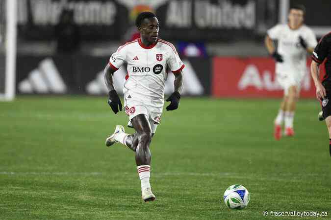 Canada coach Jesse Marsch calls in Zorhan Bassong to replace injured Richie Laryea