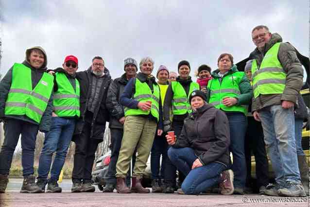 Vrijwilligers verzamelen 47 vuilniszakken vol afval