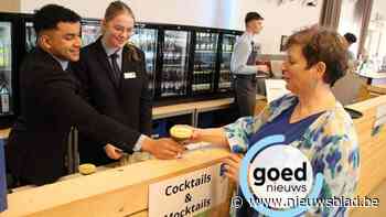 Oud-leerlingen massaal op de afspraak om 55 jaar hotelschool te vieren