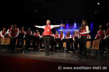 Bläserfanfaren fürs Wagenrennen