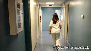 Infermiera aggredita al pronto soccorso e presa per il collo dal papà di un bambino