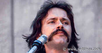 Jesse Colin Young, Singer Who Urged Us to ‘Get Together,’ Dies at 83