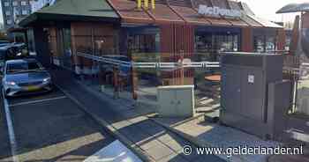 Man krijgt zijn bestelling bij McDonald’s niet mee en dreigt dan te schieten